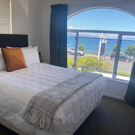Lakeside Taupo Motel Экстерьер фото